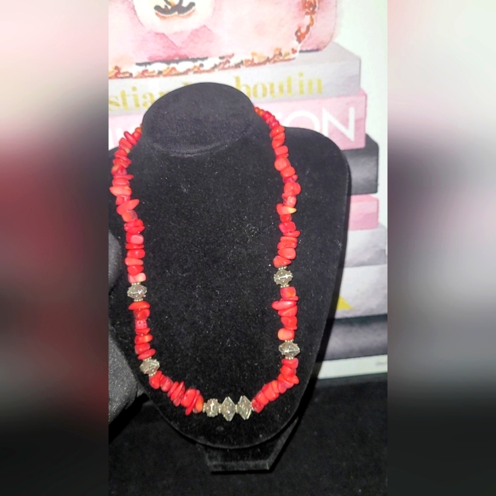 VINTAGE NATURAL CORAL W/ STERLING SILVER ART DECO STYLE BEADS TOGGLE NECKLACE😍✨